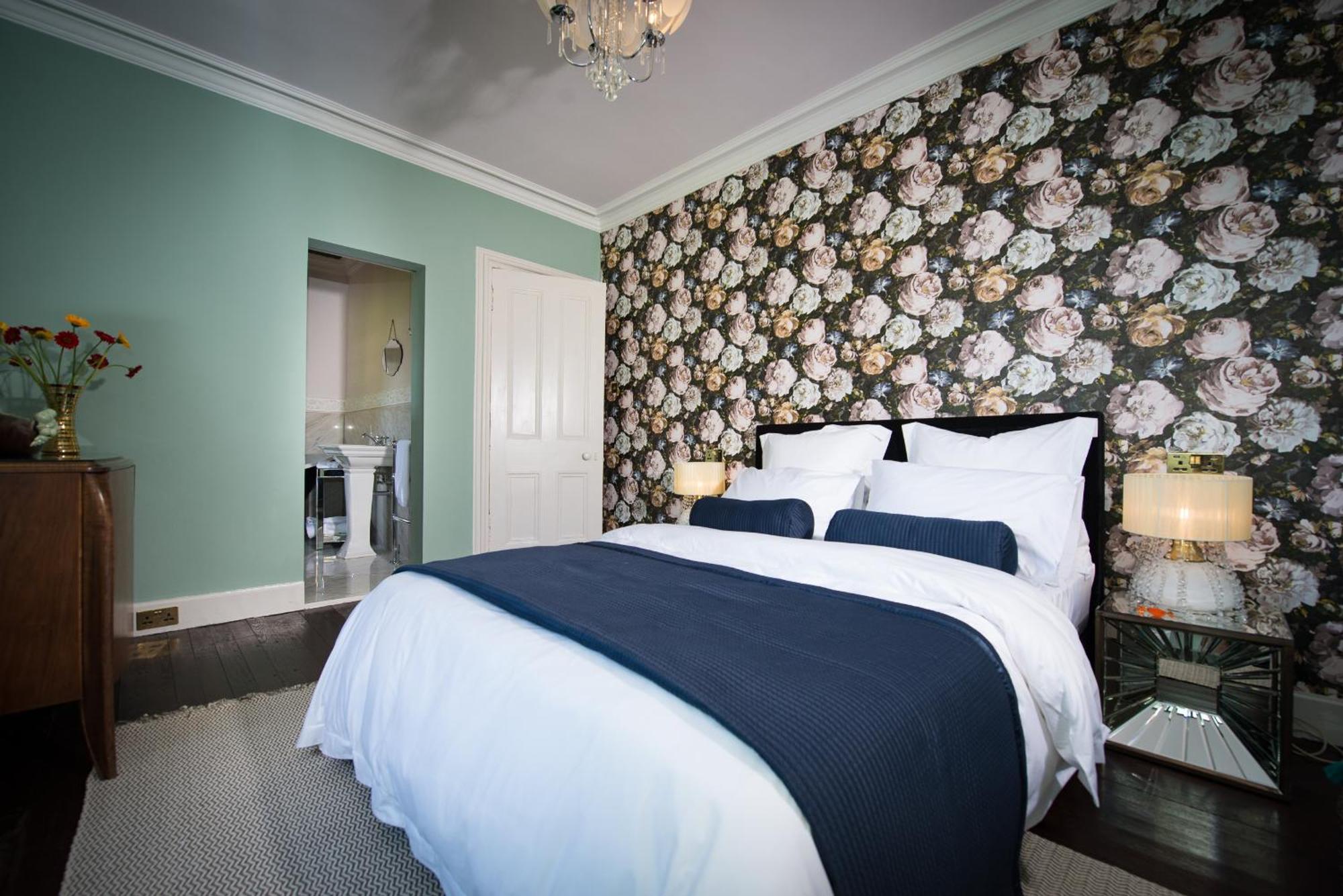 Ardrhu House Fort William - Serviced Luxury Scots Baronial Country House Exterior photo